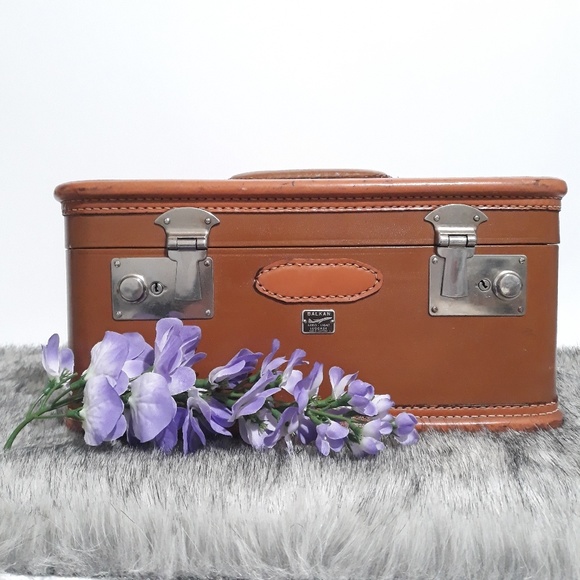 Vintage Retro Balkan Aero-Light Luggage Suitcase H - Picture 2 of 7